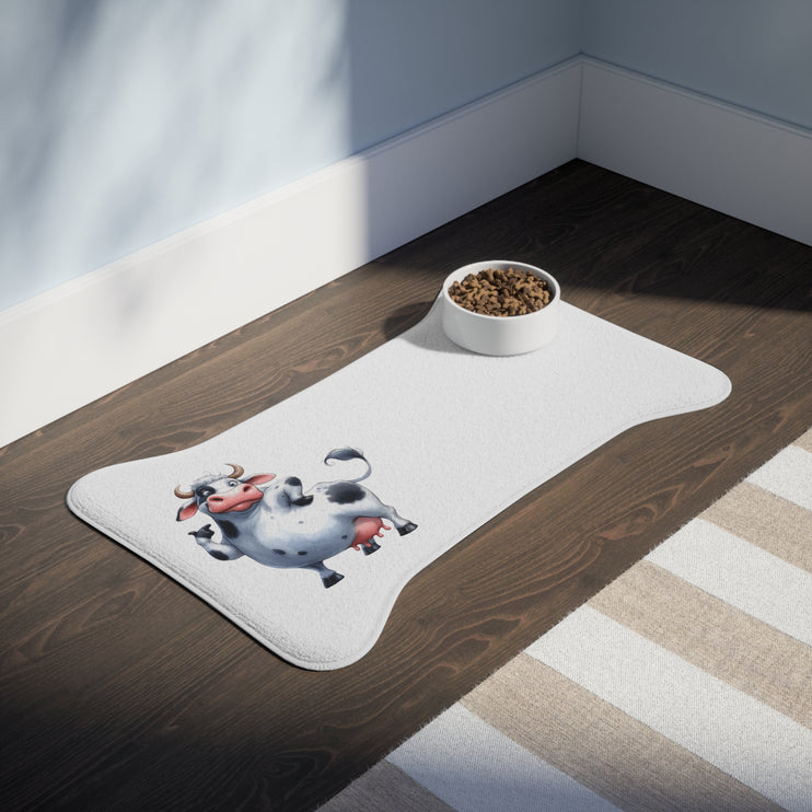 CharmPaws Pet Feeding Mats: Keep Mealtime Mess-Free & Stylish! - Cow